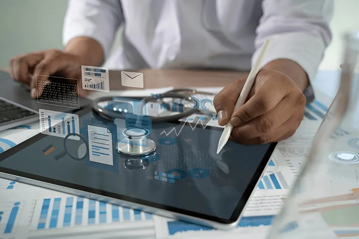 MedeilPlus Clinic Management System Screenshot